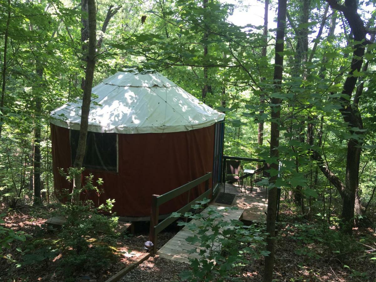 Cedar House Inn & Yurts Dahlonega Exterior photo